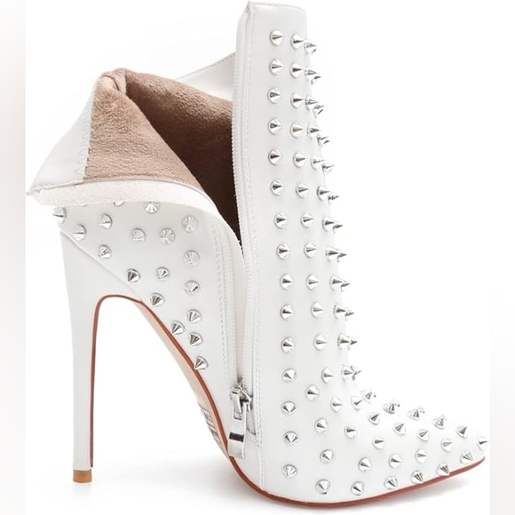 Sexy Edgy White Silver Spiked Ankle Boots - Picture 7 of 13